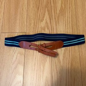 Club Monaco belt in medium/large.